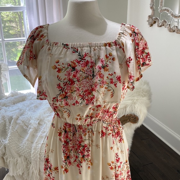 SugarLips Floral Maxi Dress - Picture 8 of 11